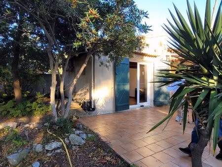 location maison 1 pièce 33 m² à sausset-les-pins (13960)