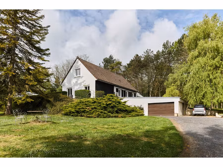 maison t8 d'exception de 197 m2 avec piscine et garages  dan