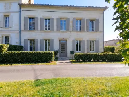 vente maison 6 pièces 190 m² à eynesse (33220)  285 000 €