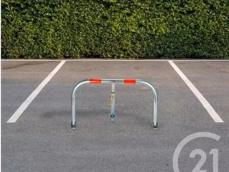 parking à louer - 12 m2 - la rochelle - 17 - poitou-charentes