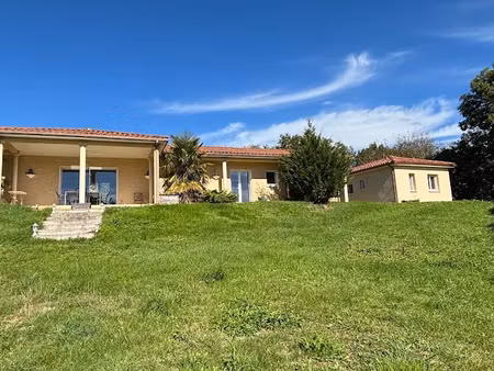 vente maison 1900 m² à lissac-et-mouret (46100)  346 500 €