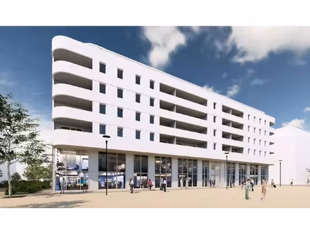 location commerce castelnau le lez 34170