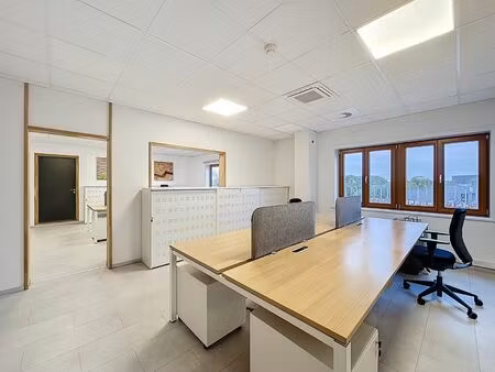 bureaux à louer à ciney (vbd38096)