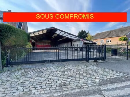 surface commerciale à vendre à rue louis marechal 77 + grandville (vbd37623)