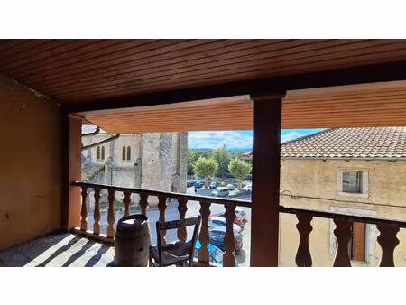 appartement de 80 m² à finir de rénover