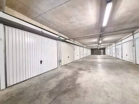 garage / box la ciotat 14.5 m2
