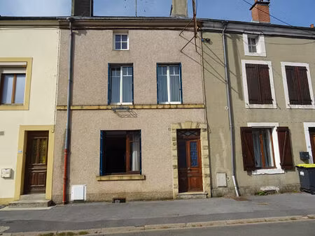 maison mitoyenne de 90 m2 sh à vrigne aux bois