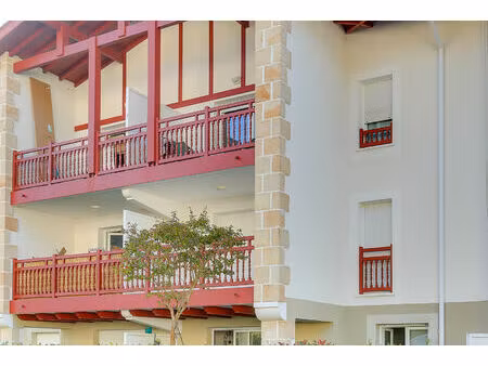 à vendre appartement t2 à bassussarry bourg et commerces à pied