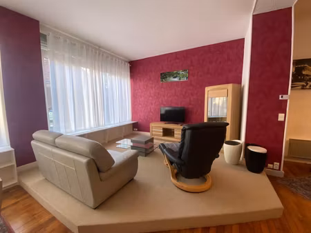 appartement meublé - t1 - 67 m² - la chatre