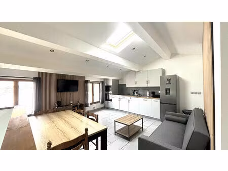 maison de village t3 entièrement rénovée avec garage à vendre à rougiers