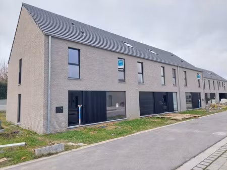 huis te koop in waregem met 3 slaapkamers
