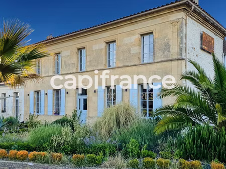 propriété à vendre royan 11 pièce(s) 322m2 645 000€