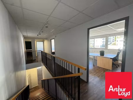 location local commercial 280m2 anglet 64600 - 4100 € - surface privée
