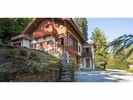 chalet avec terrasse brides-les-bains (73)