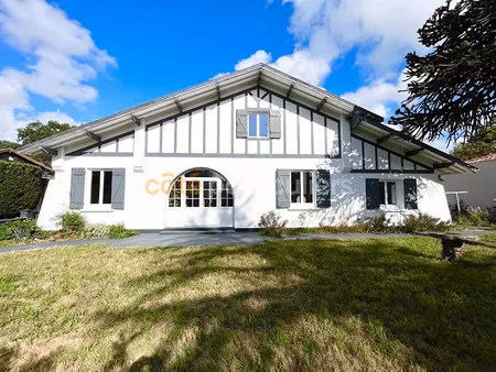 vente maison 8 pièces 190 m² à mimizan (40200)  472 000 €