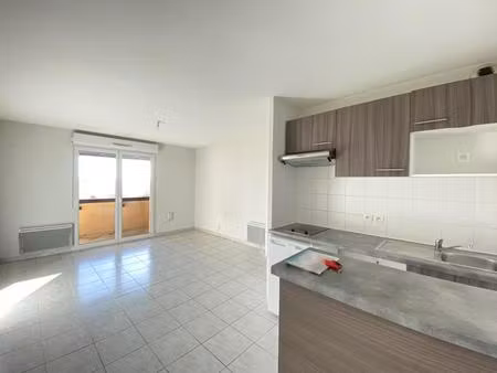 appartement 2 pièces  st saulve