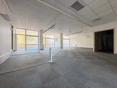 local commercial roanne 12 pièce(s) 386 m2