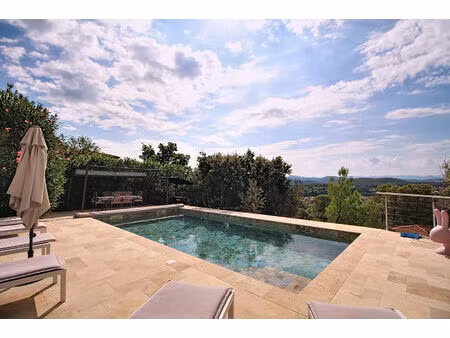 a vendre maison la motte 185 m² avec piscine et vue
