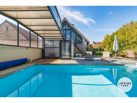 maison familiale 4 chambres  piscine