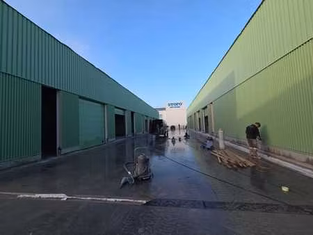 unité de pme de 138m²