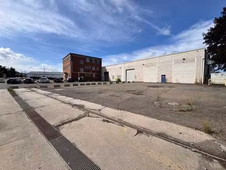 a vendre - welkenraedt - immeuble semi-industriel