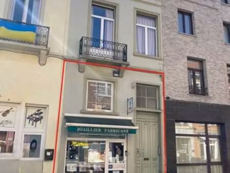 atelier avec espace commercial et jardin plein sud – quartie