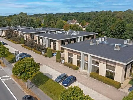 bien professionnel à louer à deurle € 3.020 (kpd3m) - kmo vastgoed | zimmo