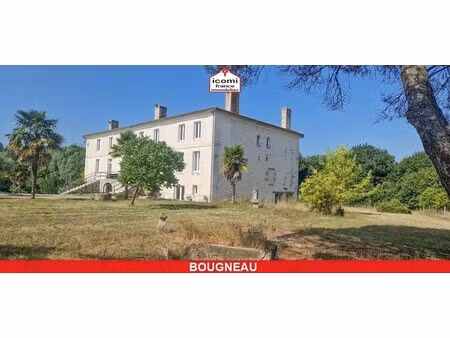 maison de luxe à vendre à bougneau