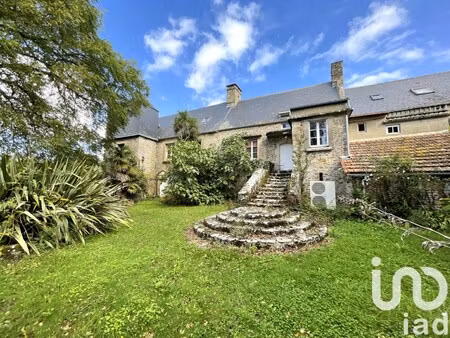 domaine à vendre au le mesnil