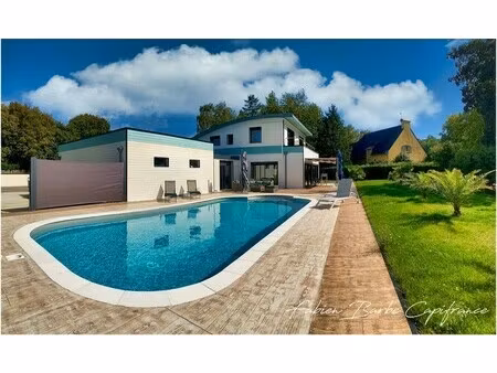 maison contemporaine à vendre à néant-sur-yvel