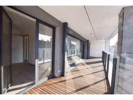 bascule/cambre – magnifique appartement 2 ch + terrasse