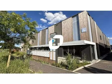 local d'activités à louer