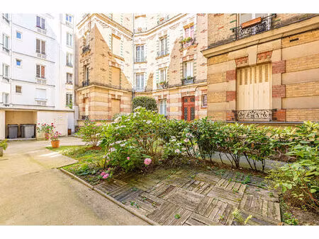 bureaux a amenager pour une activite de professions liberales