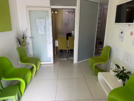 vente divers 66 m² le pontet (84130)