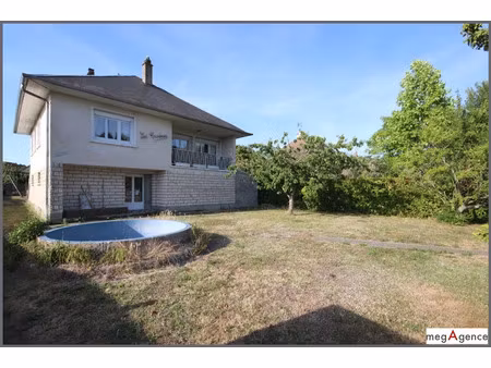 vente maison 6 pièces 140 m² à aubigné-racan (72800)  156 300 €