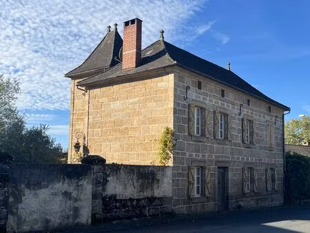 secteur lacapelle-marival - authentique maison en pierre - 213 m² proche gr6 saint jacques