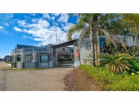 local commercial à vendre