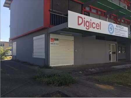 local commercial à vendre