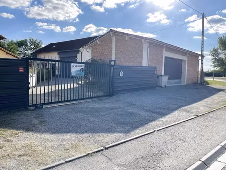 vente locaux professionnels 0 pièces 500 m² à montauban (82000)  719 000 €