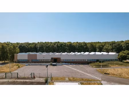 vente locaux professionnels 3300 m² à val-de-reuil (27100)  3 498 000 €