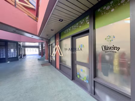 vente locaux professionnels 70 m² à bourg-saint-maurice (73700)  69 000 €