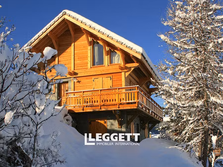 maison 8 pièce(s)  risoul