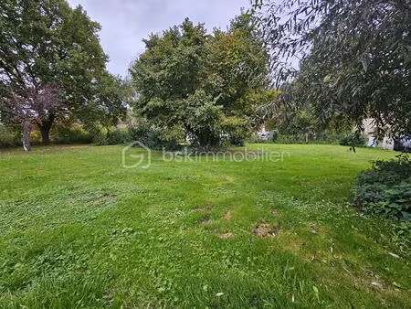 terrain de 861 m² à pommeuse
