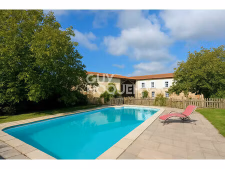 maison essertines en donzy 10 pièce(s) 235 m2