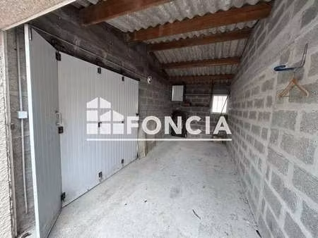 location garage box et parking aux sables-d'olonne (85100) : à louer / les sables-d'olonne