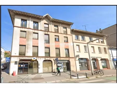 local commercial a louer