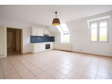 appartement t2 jouars-pontchartrain à vendre