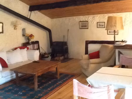 location meublée appartement 2 pièces 75 m² à sauzet (26740)  850 €