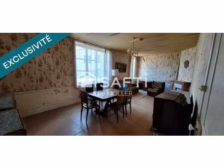 maison à rénover avec garage et terrain