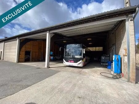4 bâtiments 1125 m² + terrain 11 701 m² (aubin - aveyron)